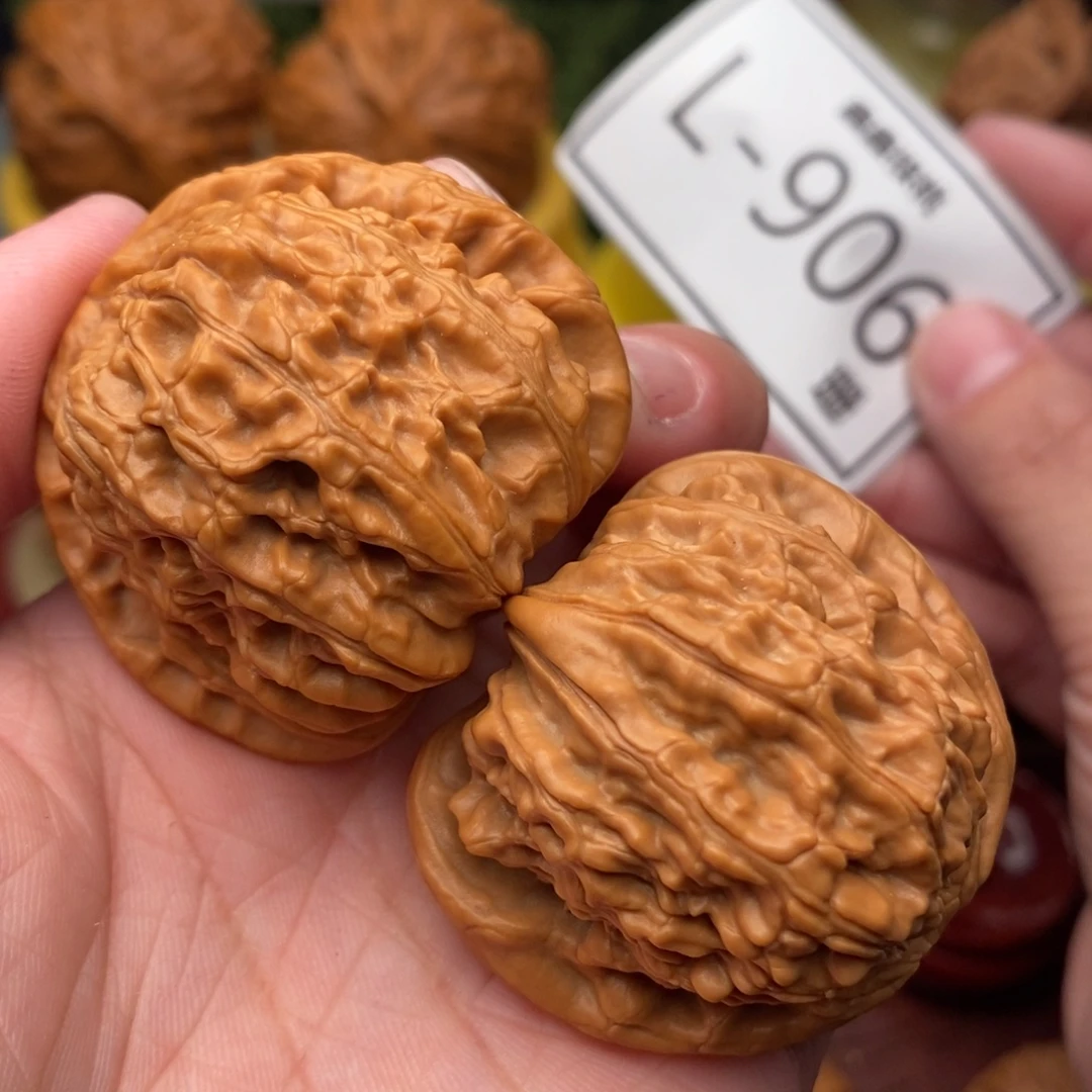 把件文玩核桃狮子头42….