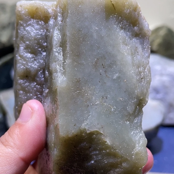 和田玉未镶嵌珠宝半成品