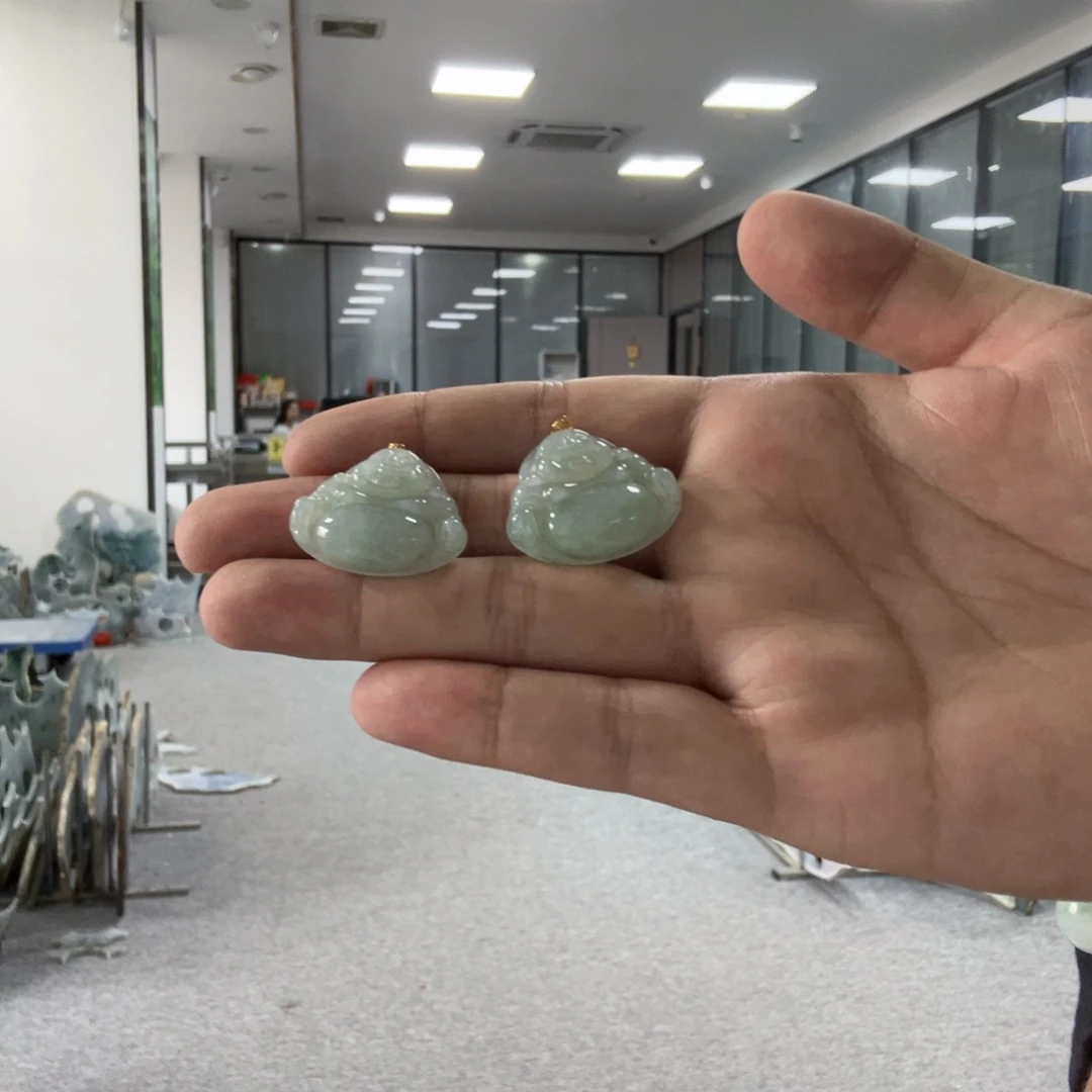 18K金镶嵌手链翡翠