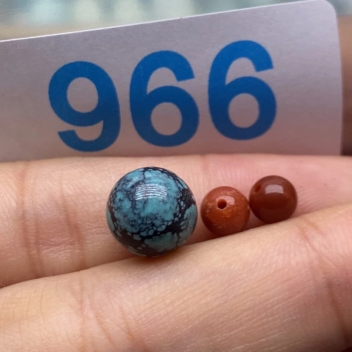 南红玛瑙未镶嵌珠宝奇石