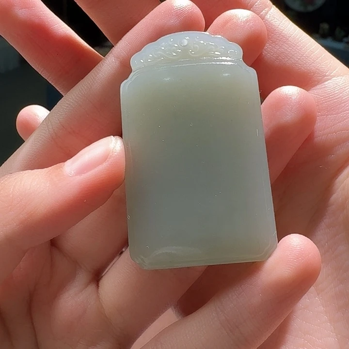 和田玉未镶嵌颈饰工厂清货，不退不换，多样性拍一发一