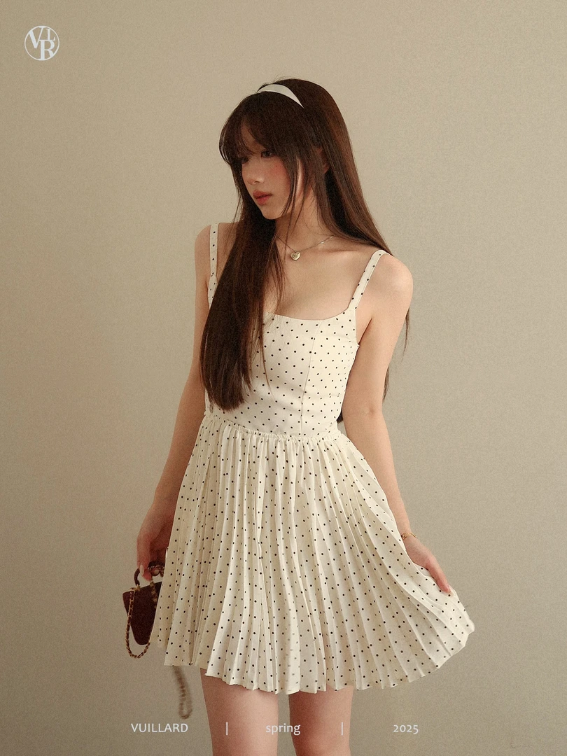 vuillard【洋裙少女Western】复古波点露背小众收腰手工压褶连衣裙