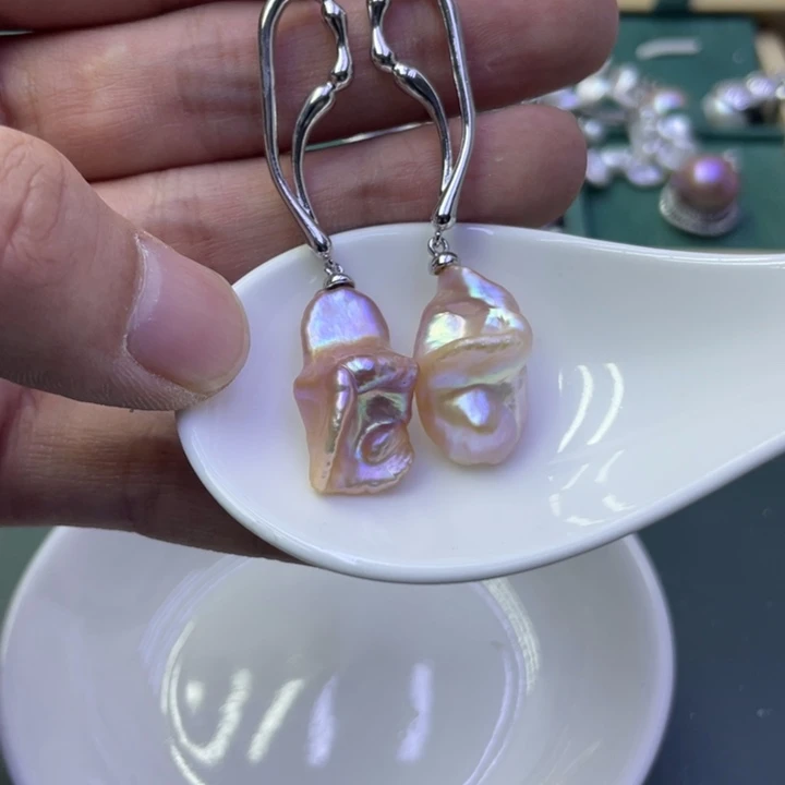 淡水珍珠耳饰合金