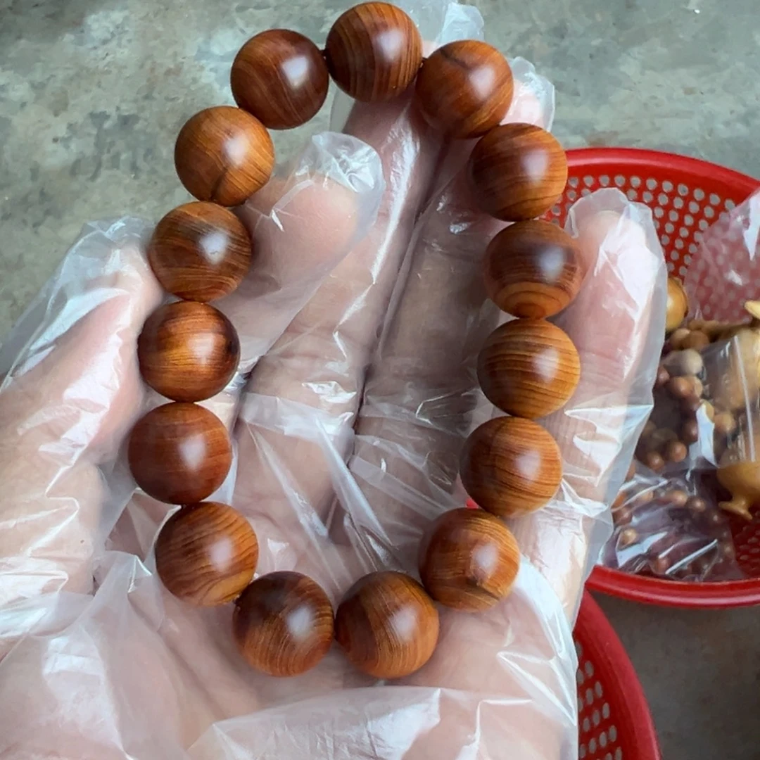 柏木太行瑕疵黑油1.5福利