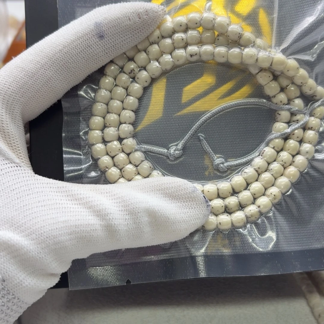 星月菩提吊坠125梵天头条冰白通体6鼓珠108