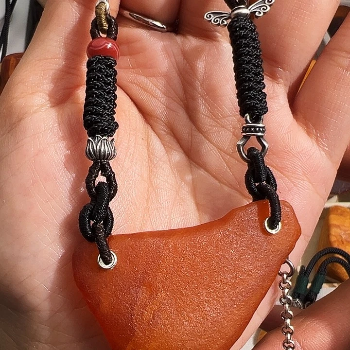 蜜蜡裸石未镶嵌我