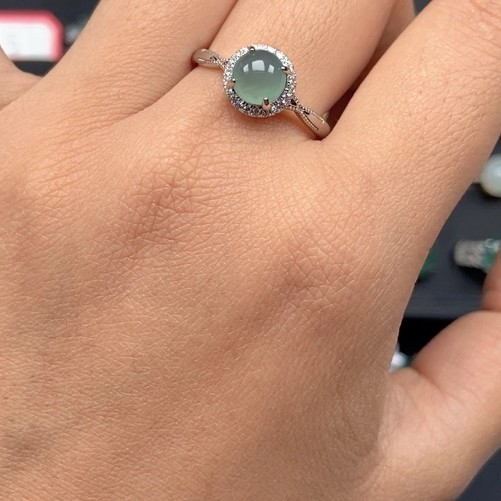 翡翠未镶嵌戒指戒指