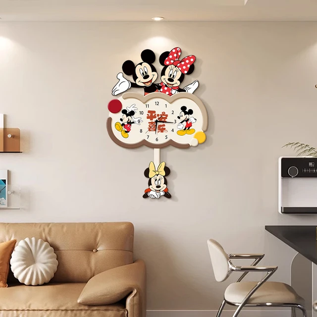 米奇造型静音摇摆挂钟创意卡通儿童房客厅时钟装饰画家居时尚挂表