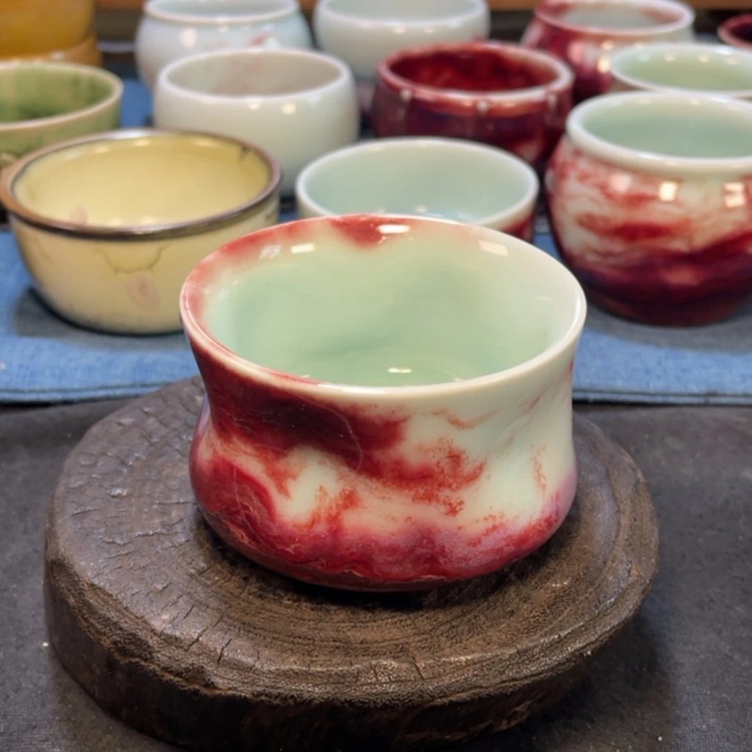 【闪购商品】摆件钧瓷玉石釉手捏杯