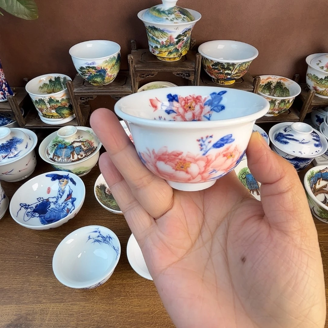 忠意堂釉下彩红牡丹