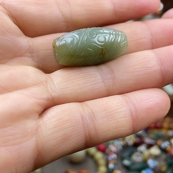 和田玉（糖玉）未镶嵌颈饰