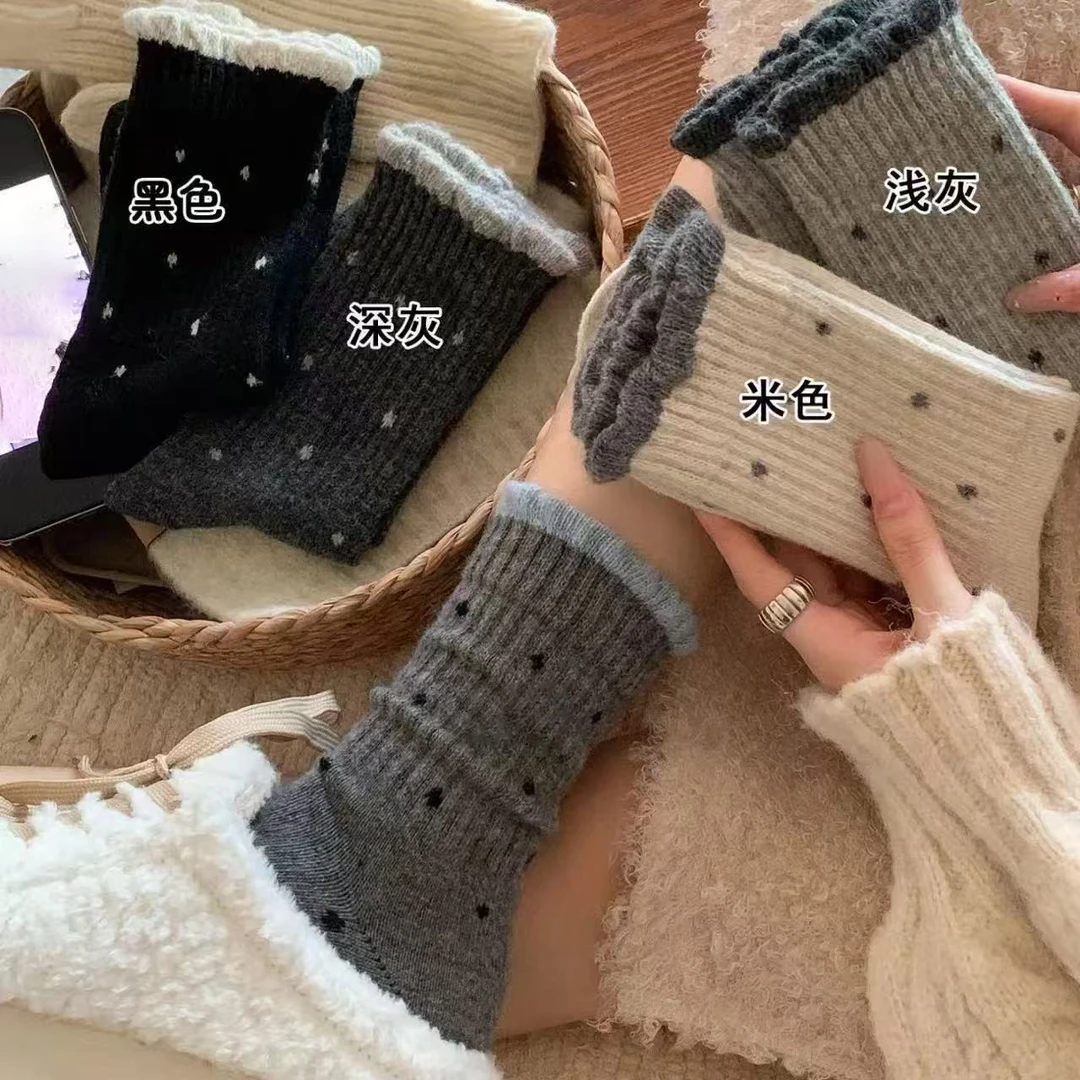 【买5送3】新版波点花边袜女士中筒袜学院风秋冬季潮流袜子居家保暖