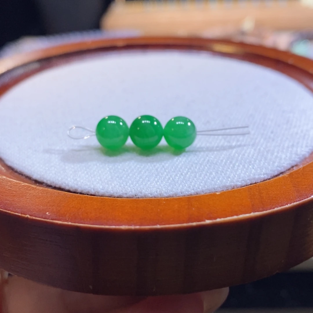 翡翠未镶嵌吊坠(不含链)多样性发其一