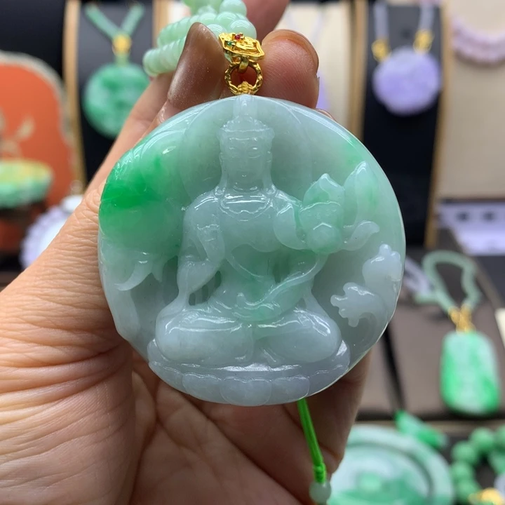 翡翠未镶嵌吊坠(赠链)