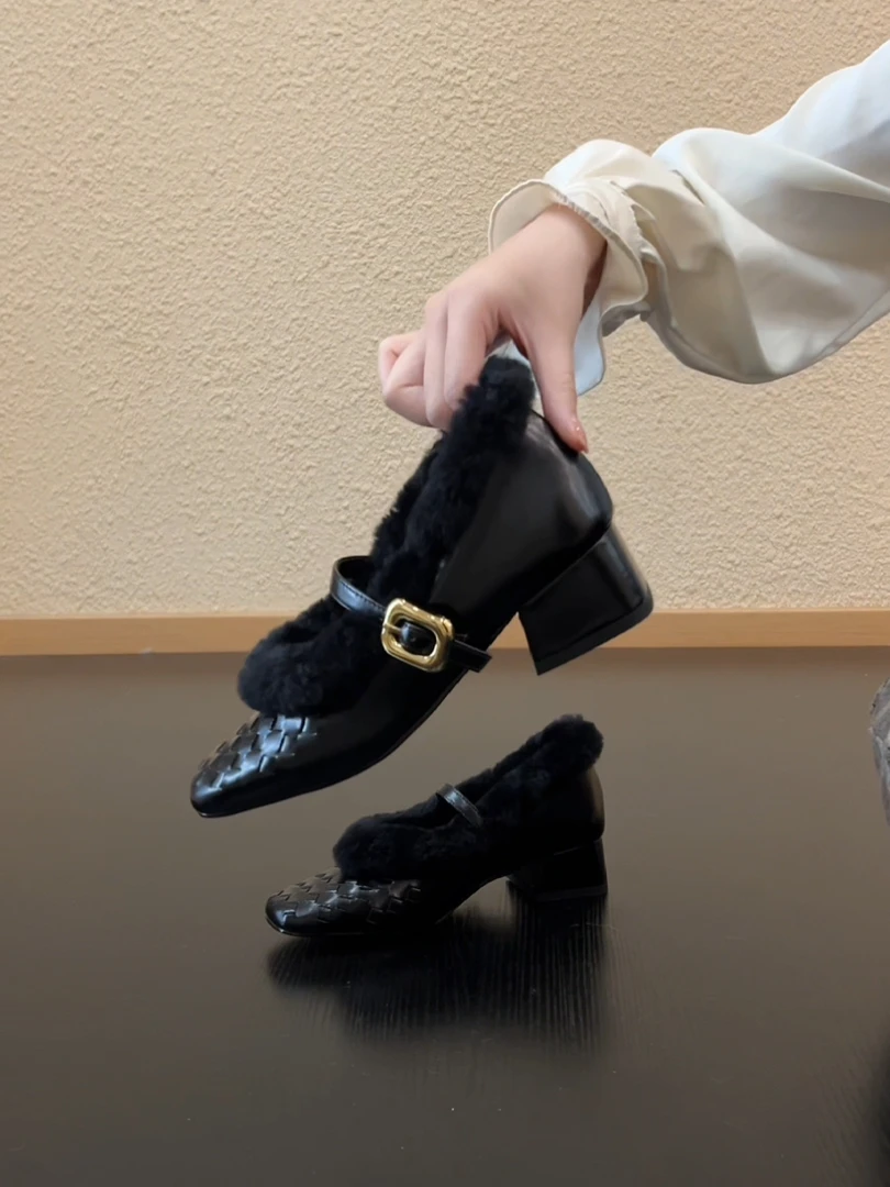 Pokoy-3.8cm复古风编织方头玛丽珍韩系毛毛浅口一字带单鞋