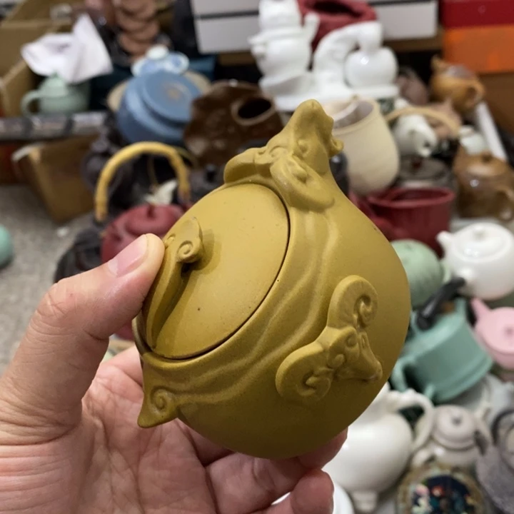 陶瓷艺术品及陶瓷壶