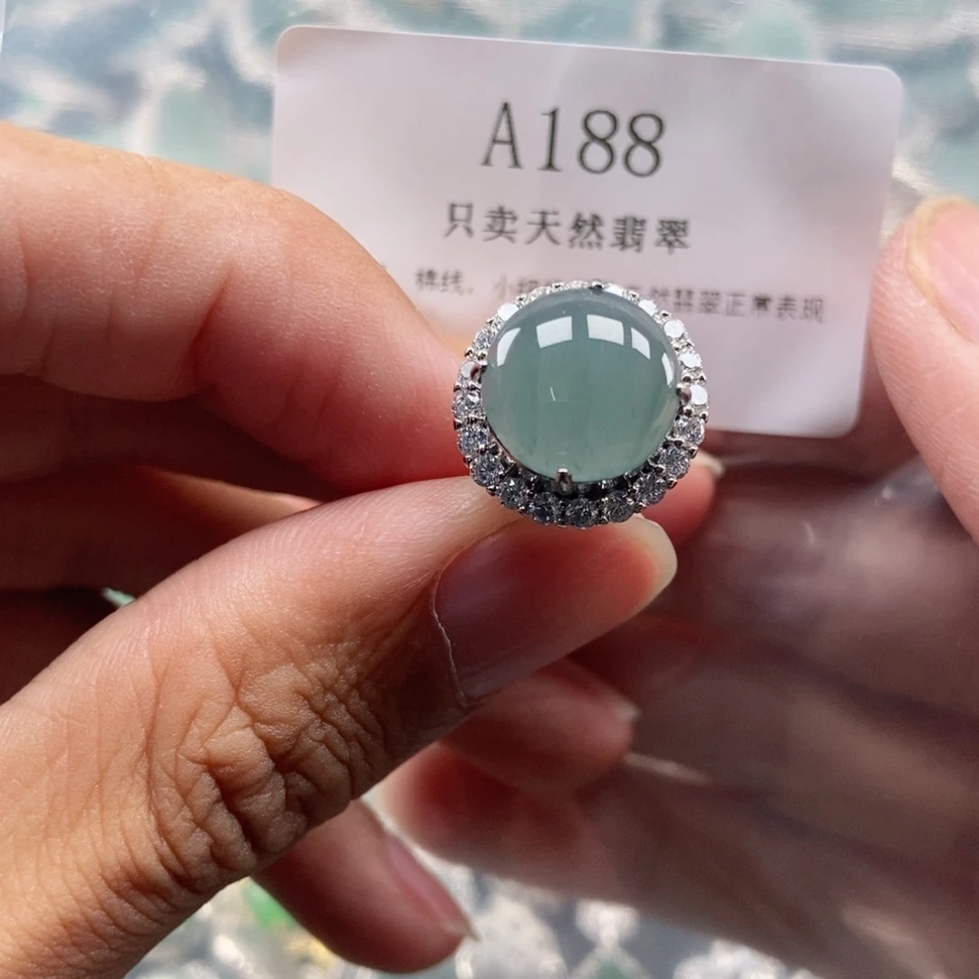 【闪购商品】翡翠未镶嵌吊坠(不含链)