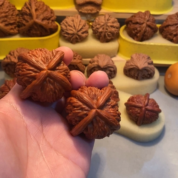 红***胶文玩核桃吊坠njnnnnnb