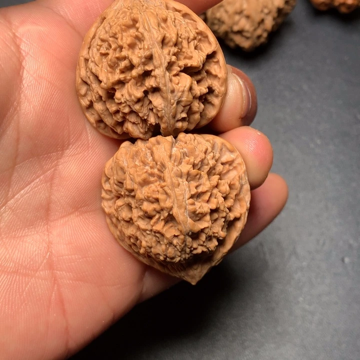 文玩核桃把件37满天星1107