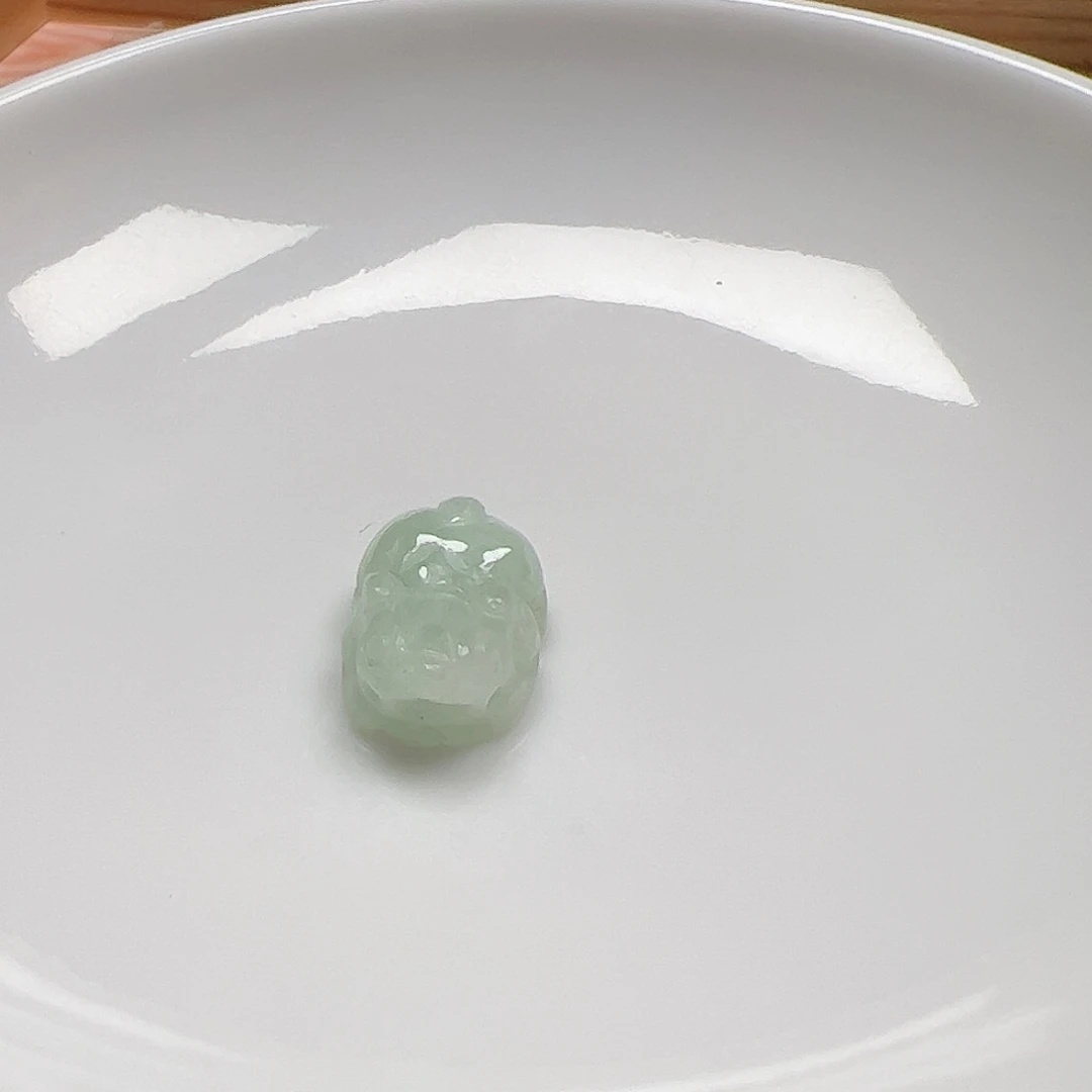 【闪购商品】未镶嵌手链翡翠花**?