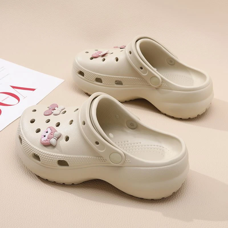 云朵洞洞鞋女款夏季新款外穿凉鞋厚底增高防滑明星同款软底鞋子