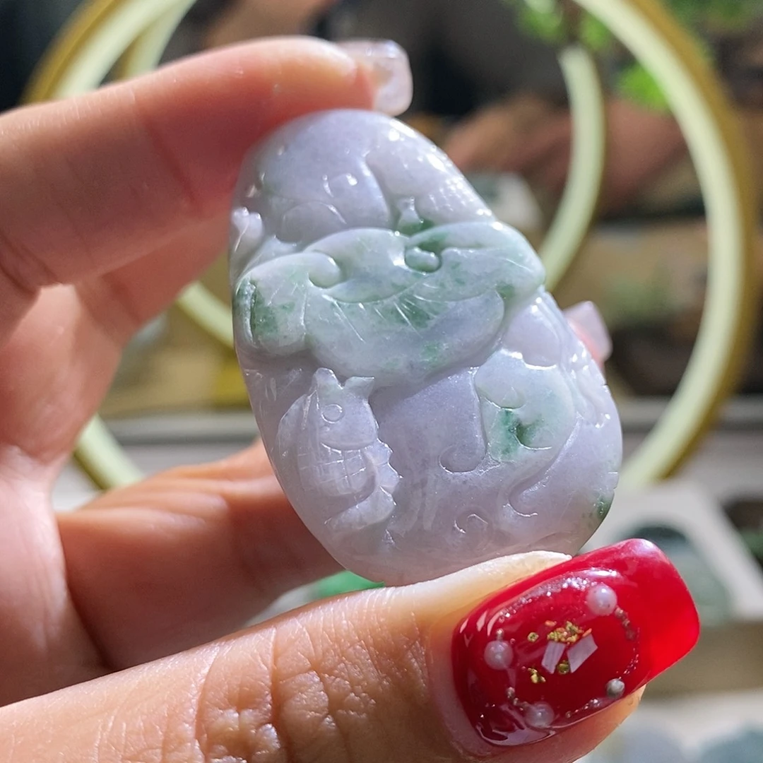 【闪购商品】翡翠颈饰未镶嵌荷叶