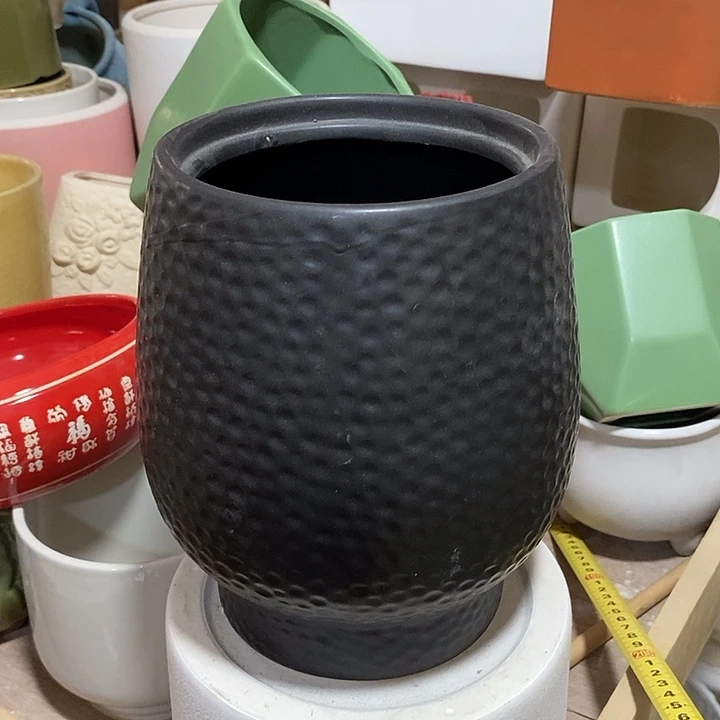 摆件陶盆有孔 微瑕介意勿拍