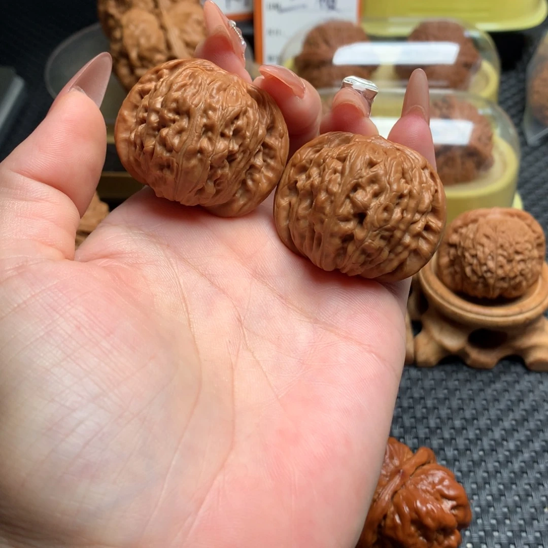 文玩核桃把件38汉高楼