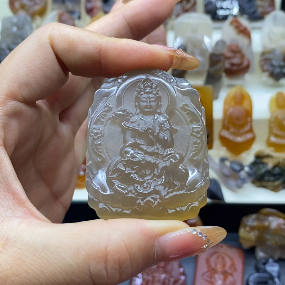 玛瑙/玉髓吊坠(赠链)未镶嵌陈*文吊坠