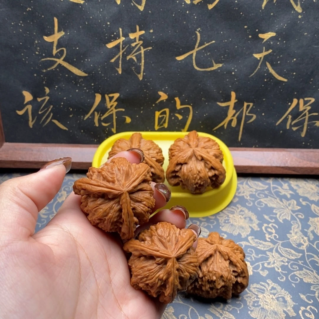 吊坠文玩核桃H*白狮子