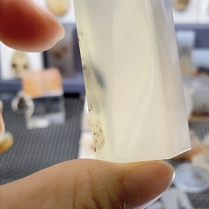 未镶嵌玛瑙/玉髓珠宝奇石C****子