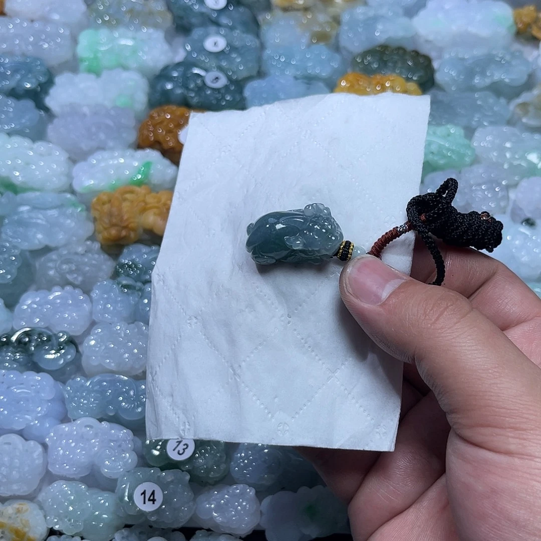 定制翡翠未镶嵌天然