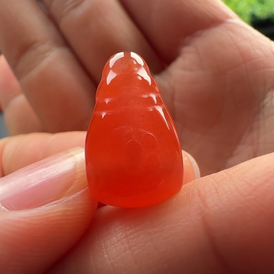 南红玛瑙未镶嵌三通：11.1满砂 无纹 有水线