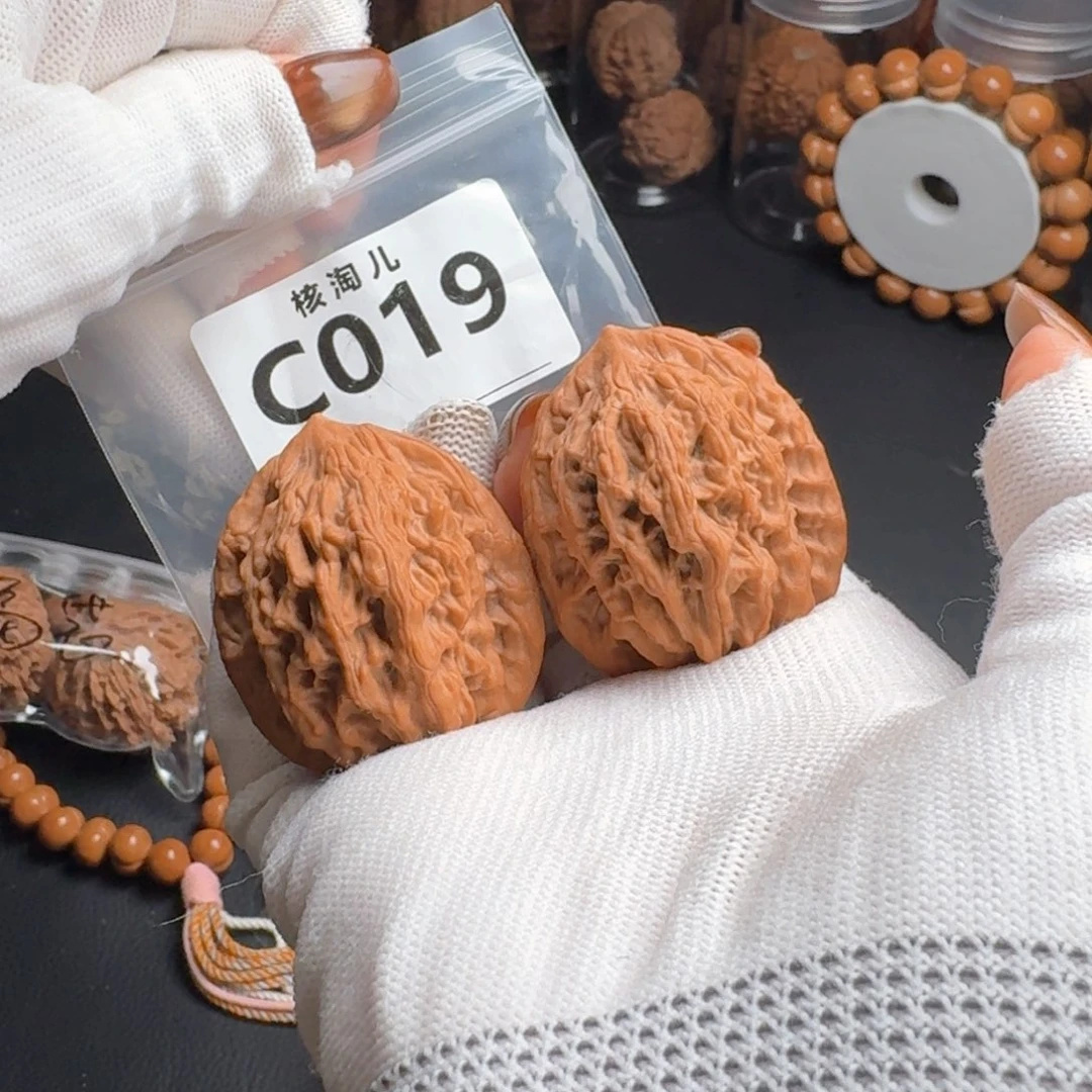 把件文玩核桃38虎头C019