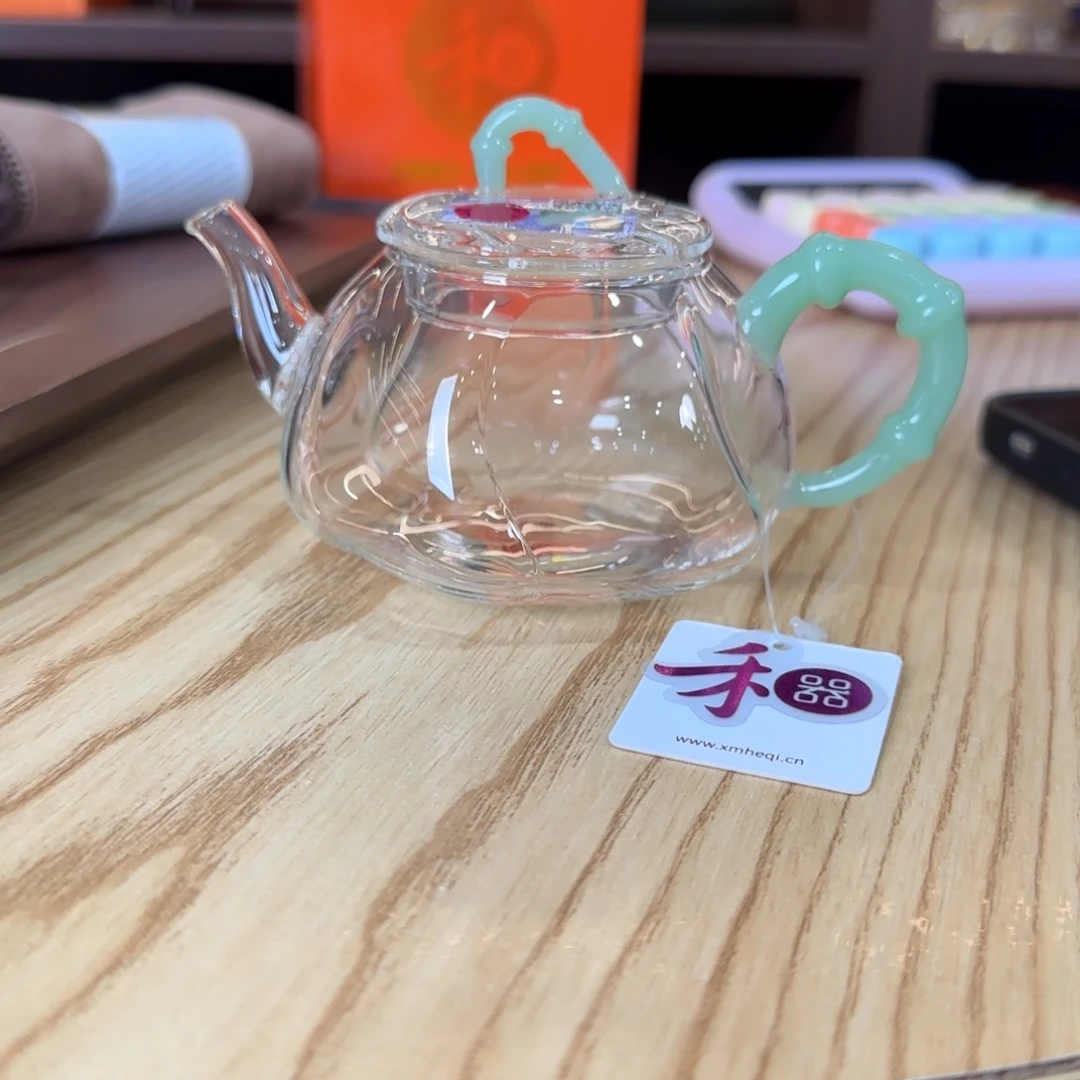 圆*禾器君漾壶浅玉色