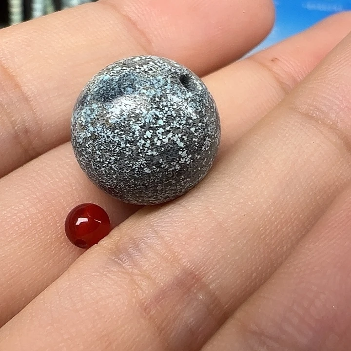 南红玛瑙未镶嵌配饰13.6瑕疵