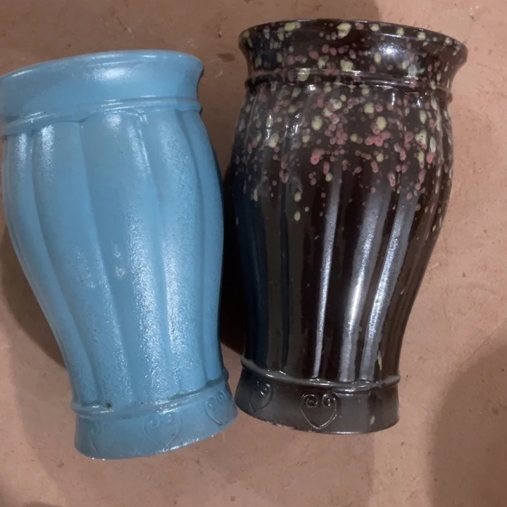 紫砂花盆口径15高度26两只正品