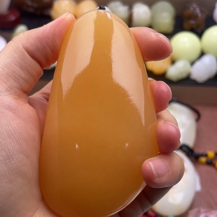 探***秦石材天然古青石手把件