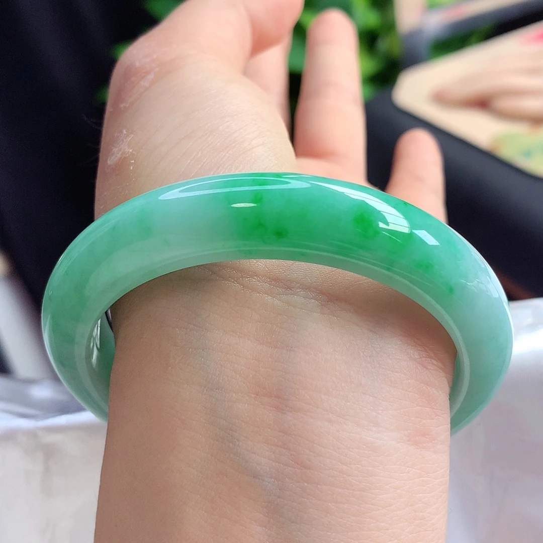 未镶嵌手镯翡翠59-60圈口绿底青底妆细腻颜色正14号