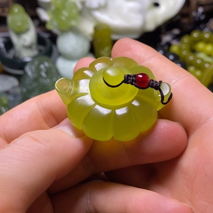 未镶嵌岫玉岫玉颈饰