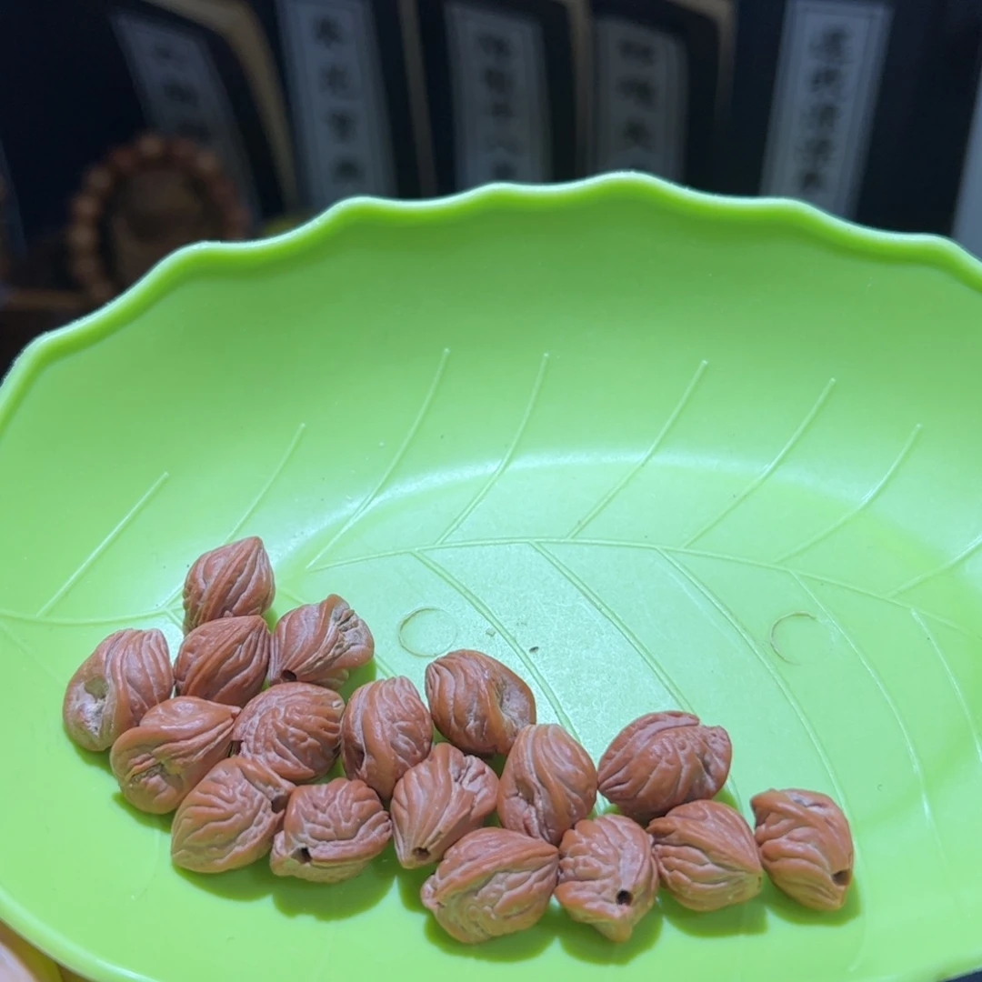 伊***忆把件文玩核桃笑口常开