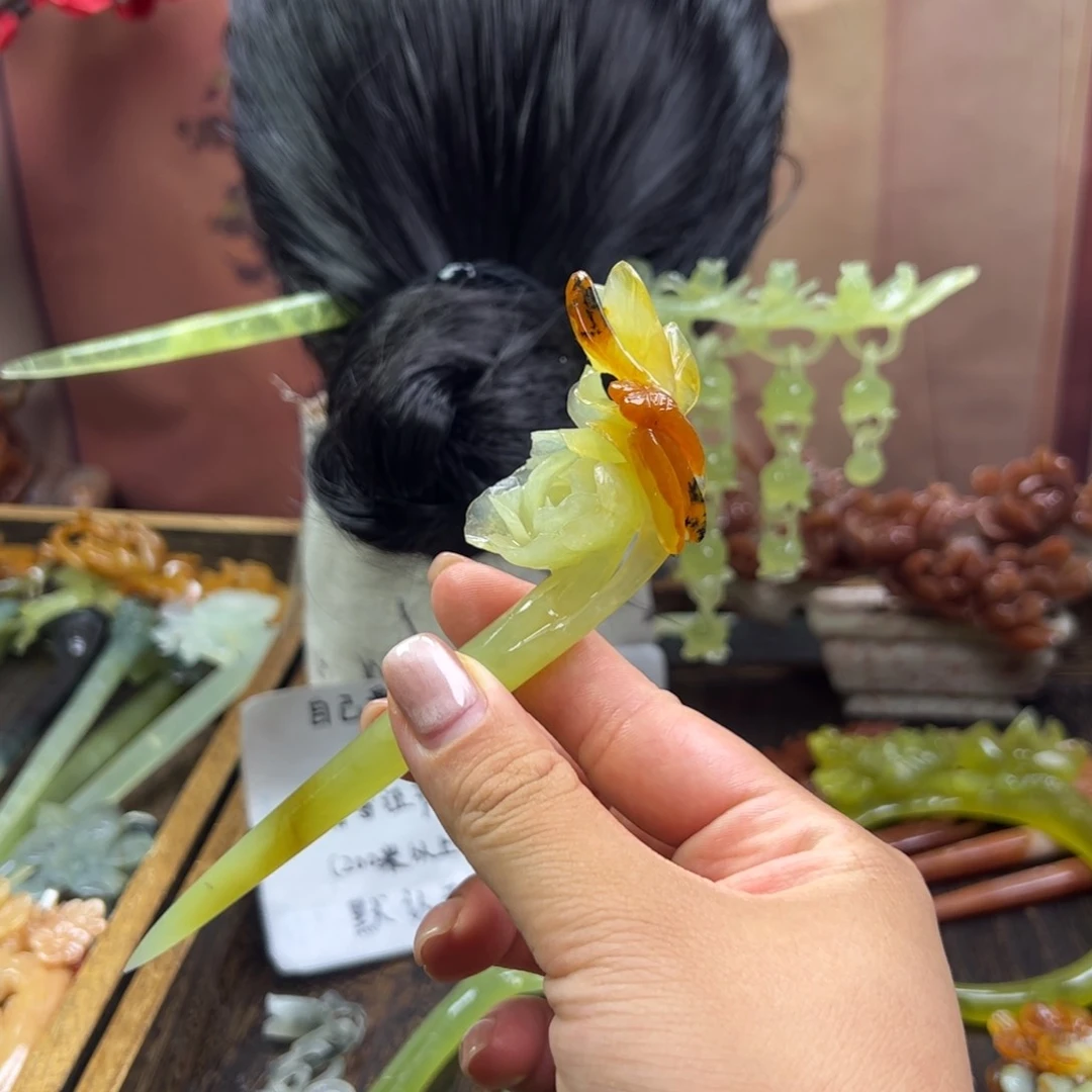 蛇纹石玉未镶嵌发簪