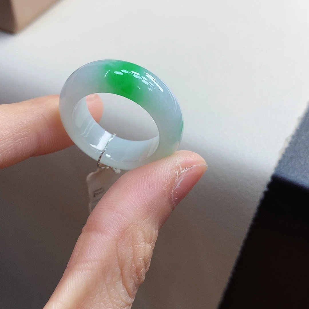 翡翠戒指未镶嵌20号