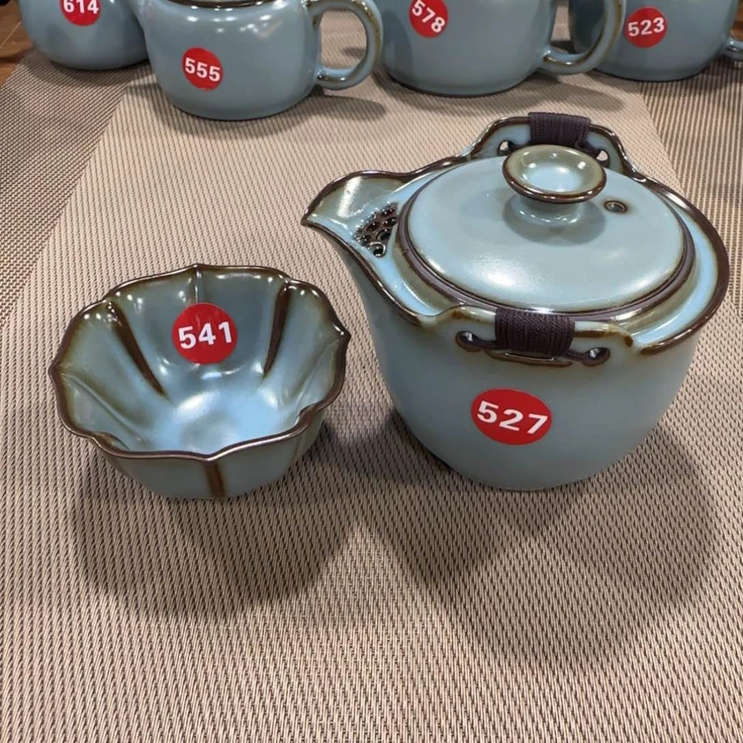 瓷片编号发货，小微瑕。