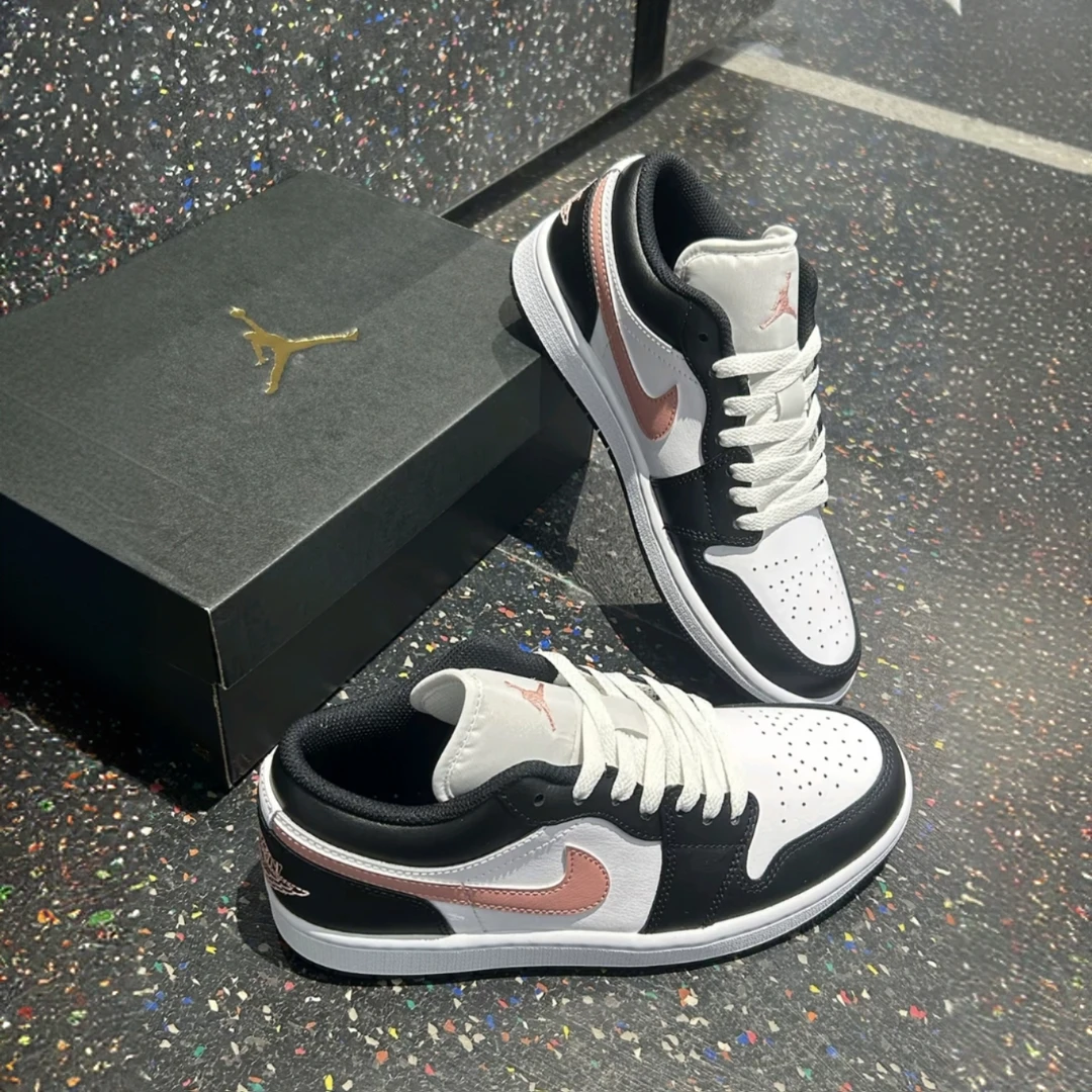 【滔搏爆款】Nike AJ1 Low 防滑耐磨低帮复古篮球鞋 553558-165