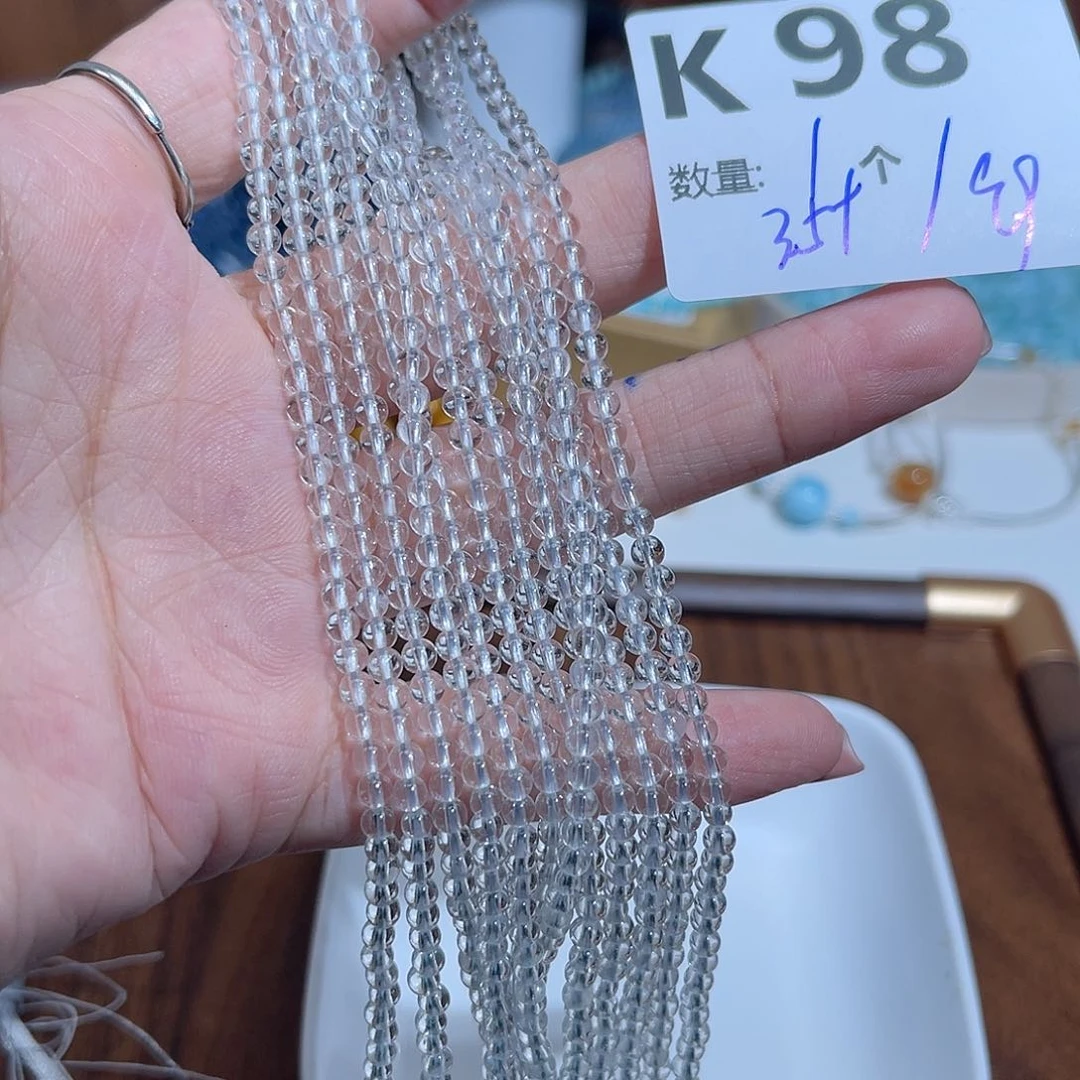 水晶珠宝半成品未镶嵌K98。
