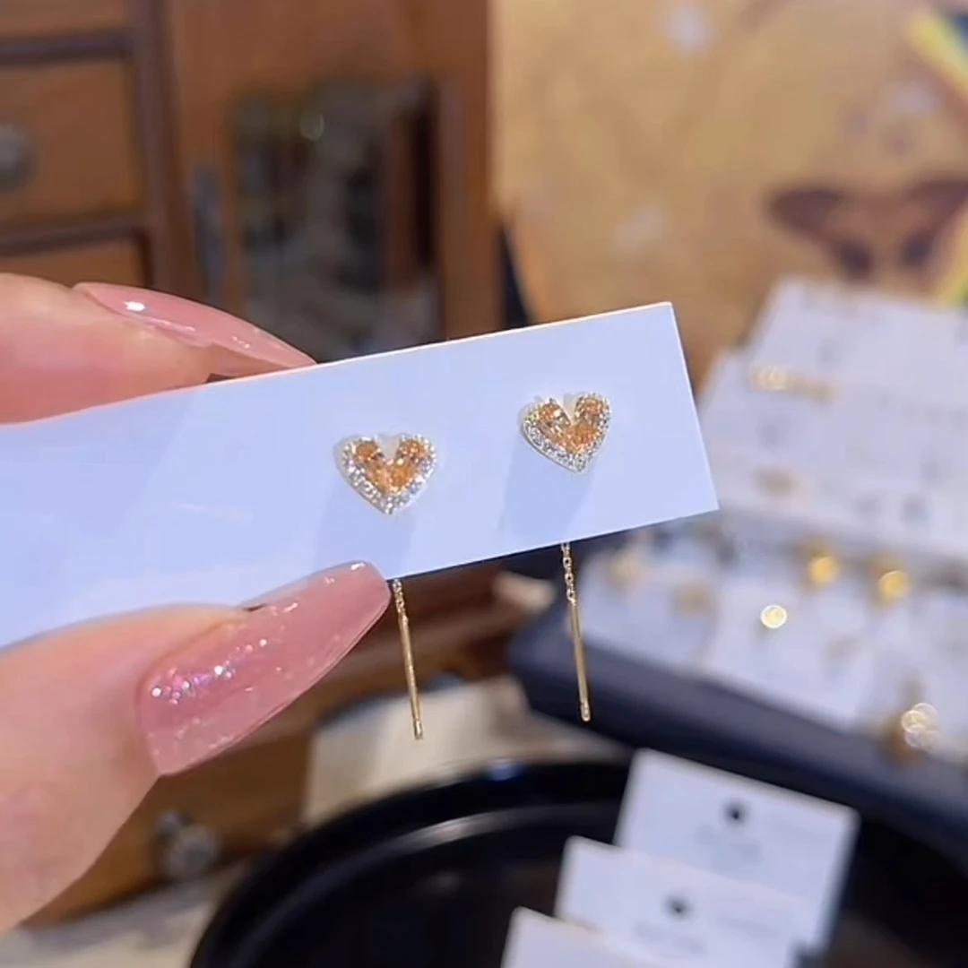 铜合金耳饰 香槟色爱心流苏耳线女2025新款小众甜美高级百搭耳环