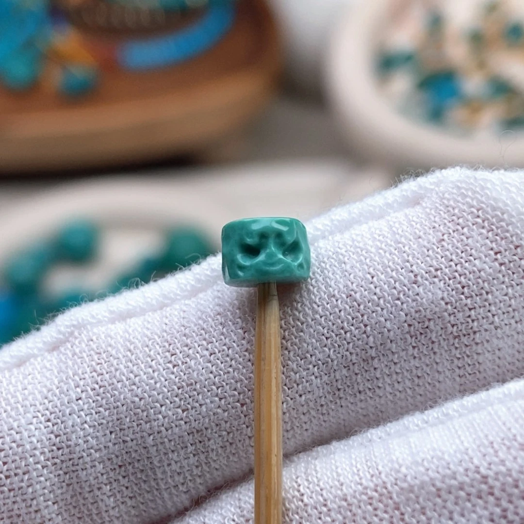 绿松石未镶嵌配饰