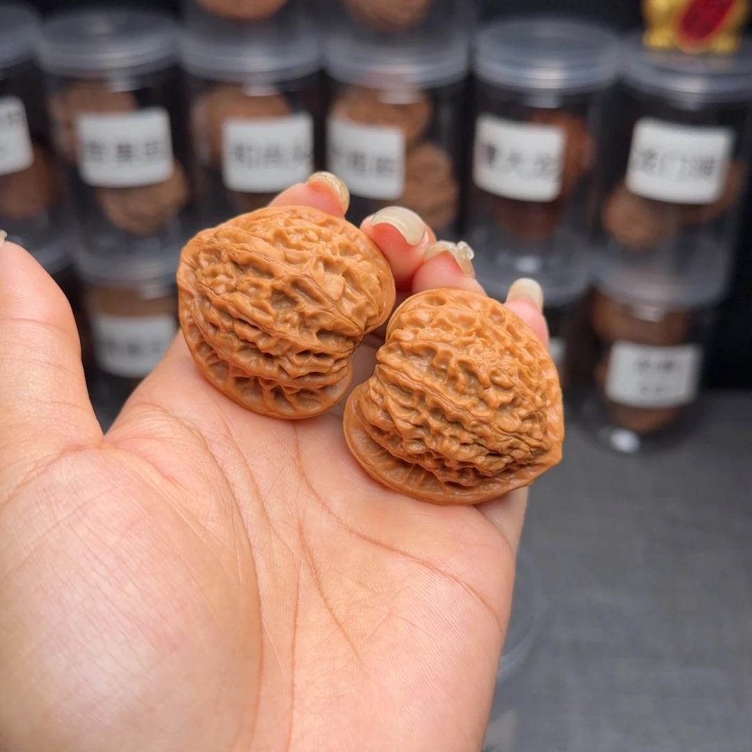 把件文玩核桃全品金牛