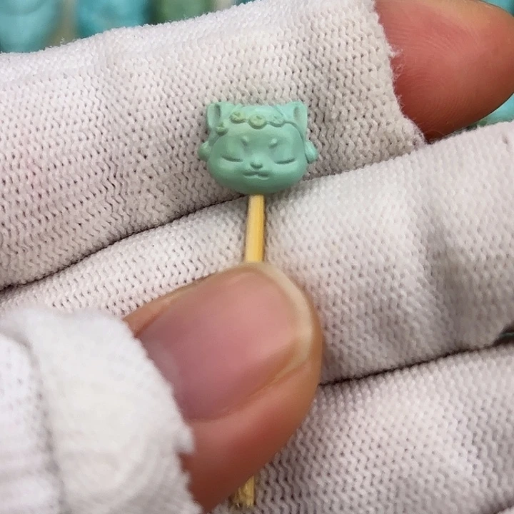 绿松石未镶嵌挂件